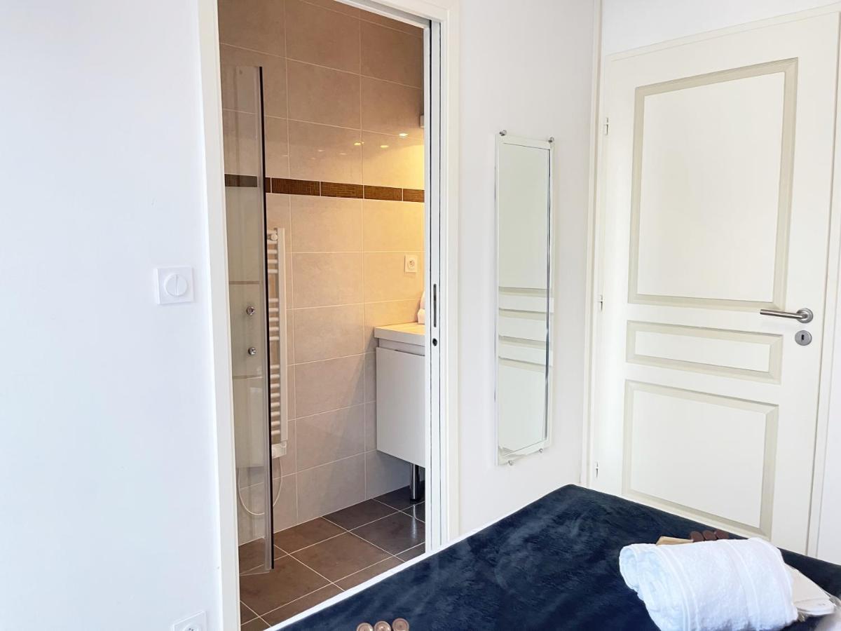 Tres Bel Appartement -Residence Avec Piscine Sur Le Toit Et Vue Panoramique Saint-Raphaël 外观 照片